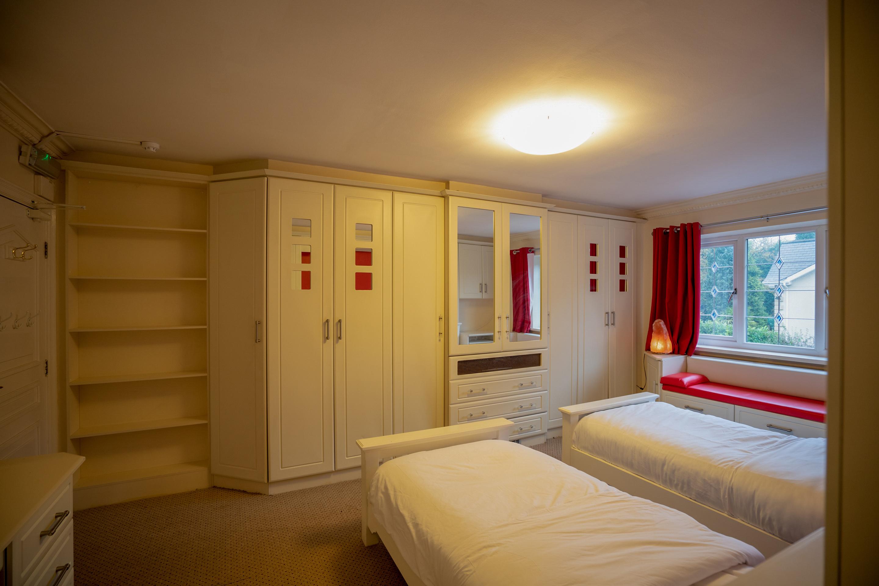 Oyo Oakcroft Guest House Manchester Airport Ringway Exteriér fotografie