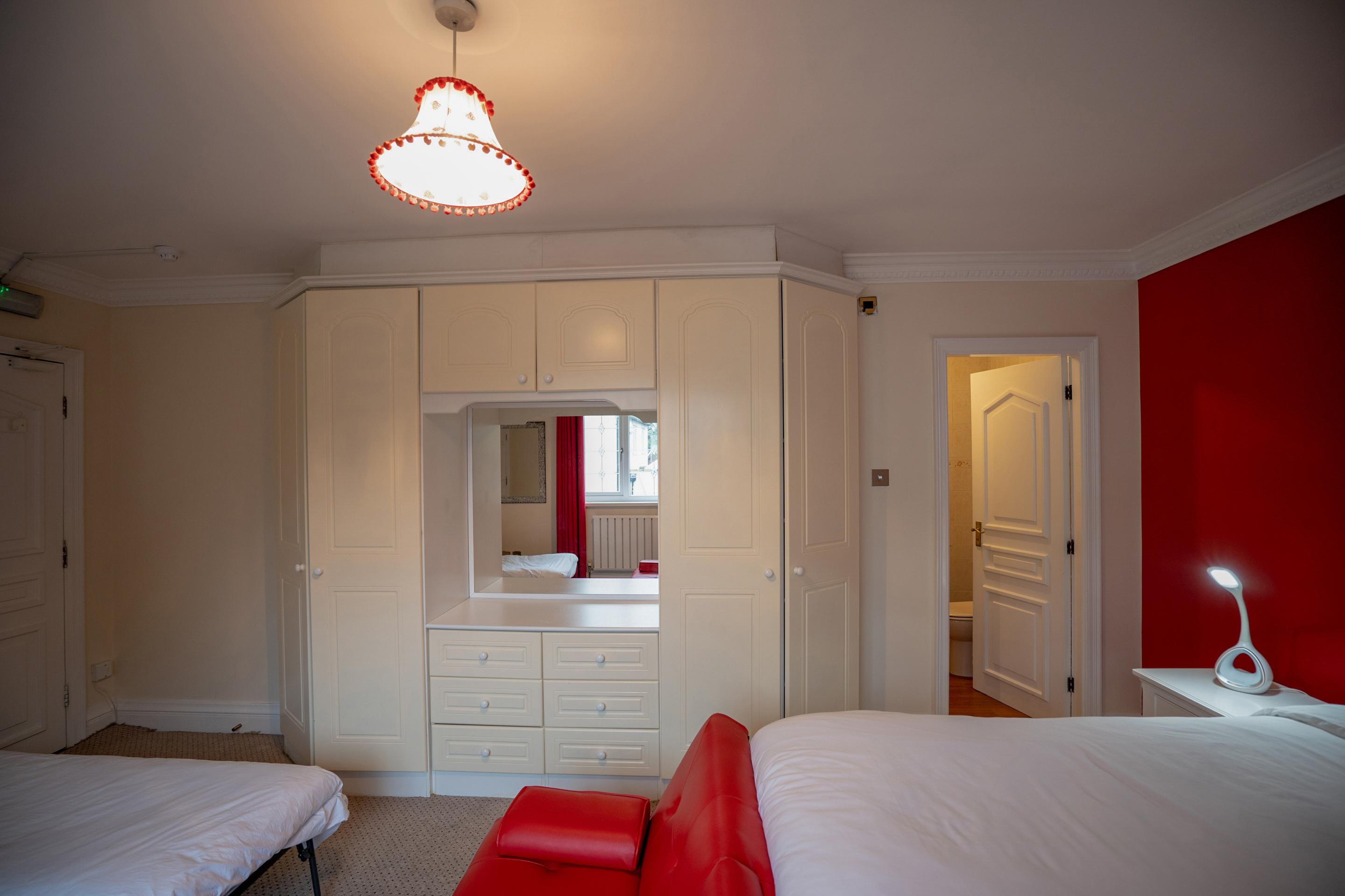 Oyo Oakcroft Guest House Manchester Airport Ringway Exteriér fotografie